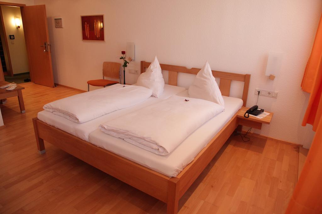 Gasthof Hotel Bauer Hersbruck Rum bild