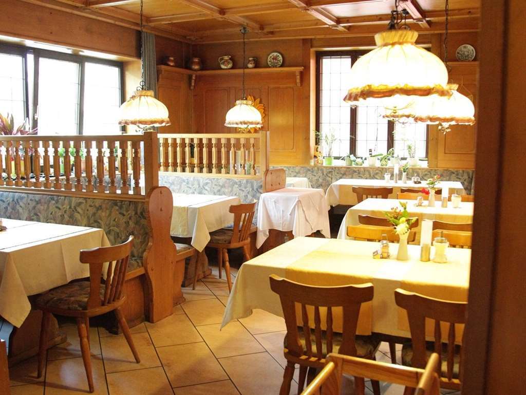 Gasthof Hotel Bauer Hersbruck Restaurang bild