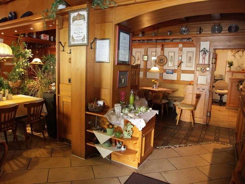 Gasthof Hotel Bauer Hersbruck Restaurang bild
