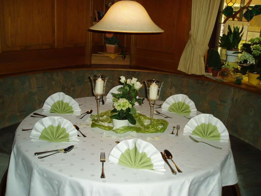Gasthof Hotel Bauer Hersbruck Restaurang bild